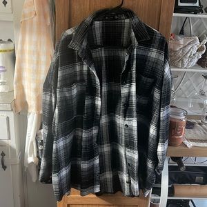 Woman’s oversized flannel. Size 12